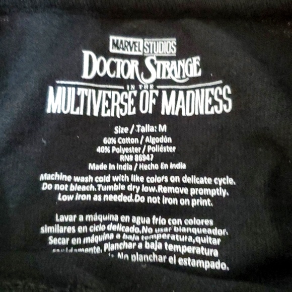 ✨️BUY NOW $✨️EUC MARVEL STUDIOS DOCTOR STRANGE in the MULTIVERSE OF MADNESS TEE - Picture 3 of 4